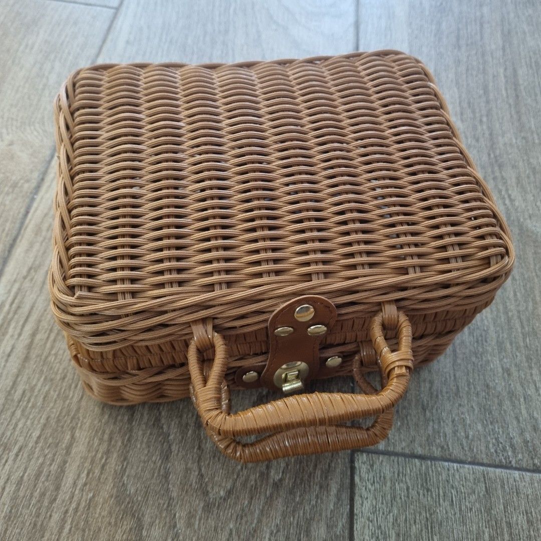 Mini Picnic Basket, Furniture & Home Living, Home Decor, Other Home