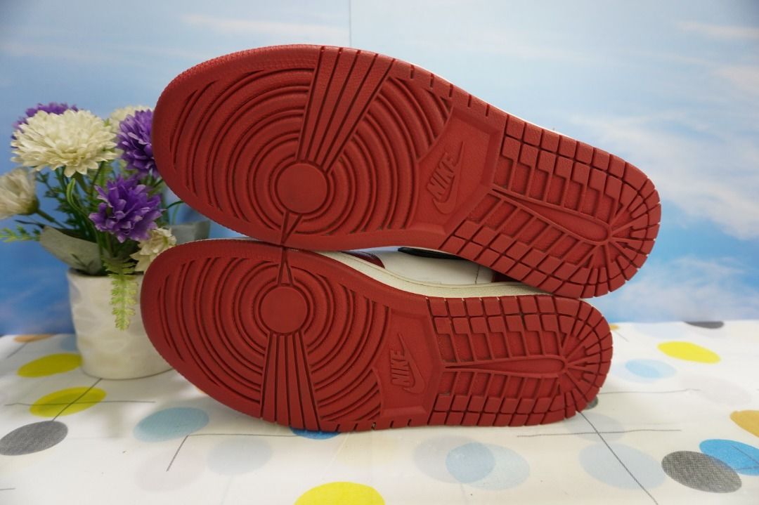 Nike Air Jordan 1 Retro High Bred Toe Size 40 Insole 25 cm, Fesyen Pria