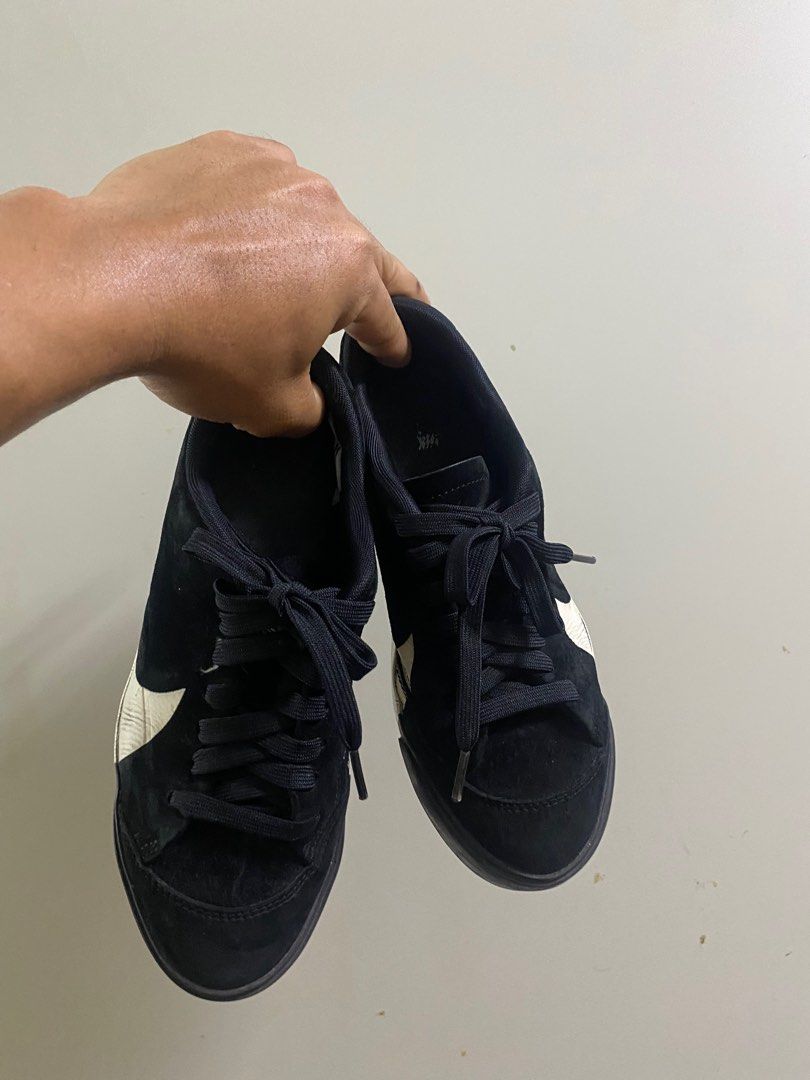 Nike blazer low big swoosh 6us, 她的時尚, 鞋類, 運動鞋、球鞋在旋轉拍賣