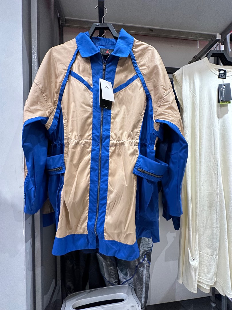 size 4 nike jordan coats & jackets