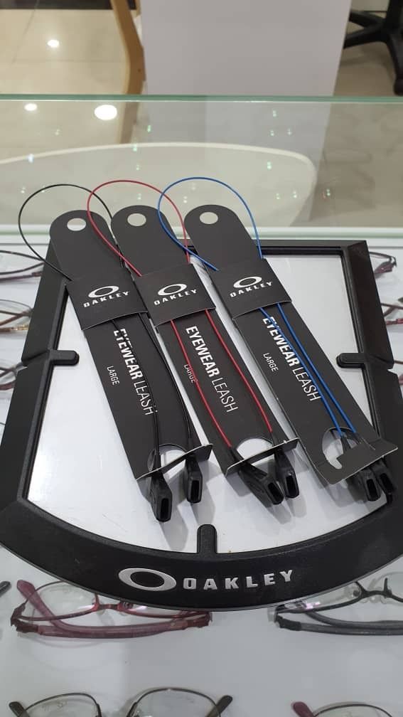 Oakley sunglasses leash online