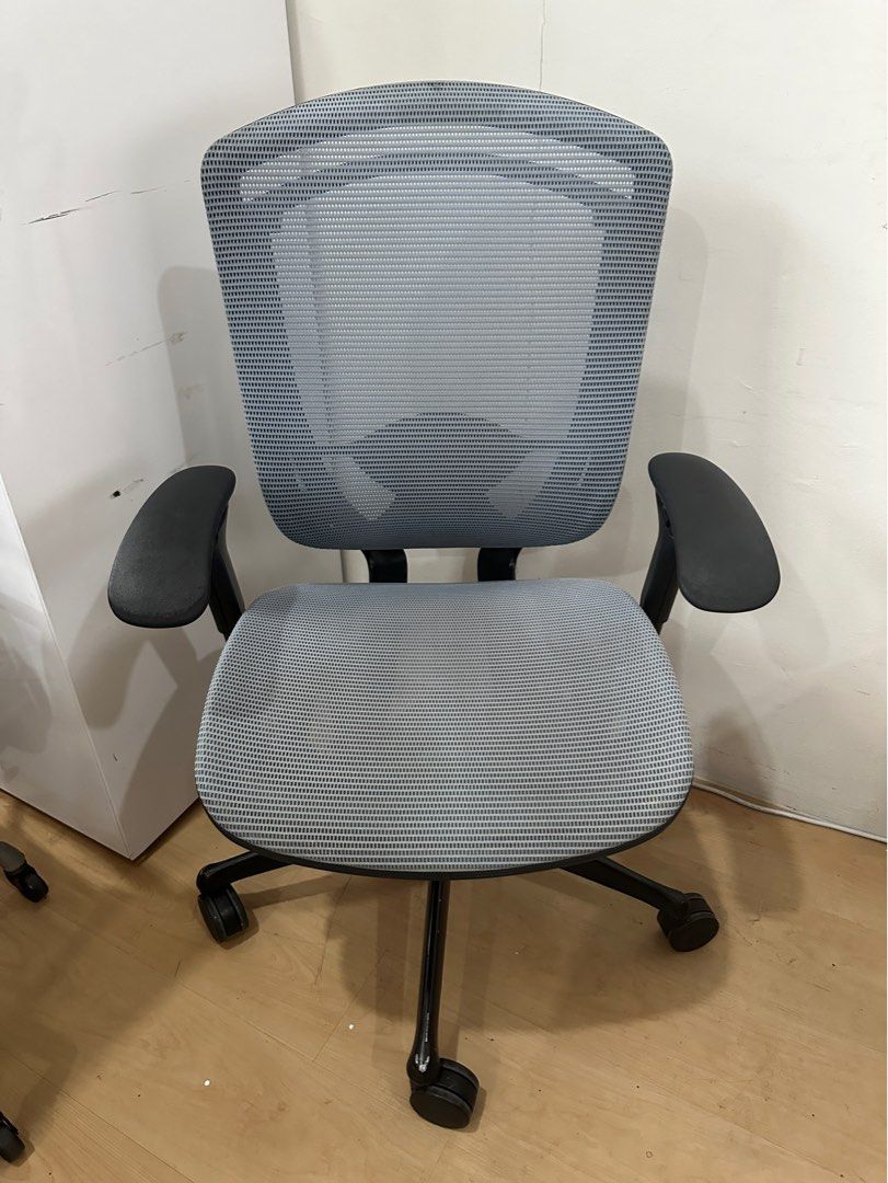 Okamura Contessa Mesh Chair, Furniture & Home Living, Furniture, Chairs