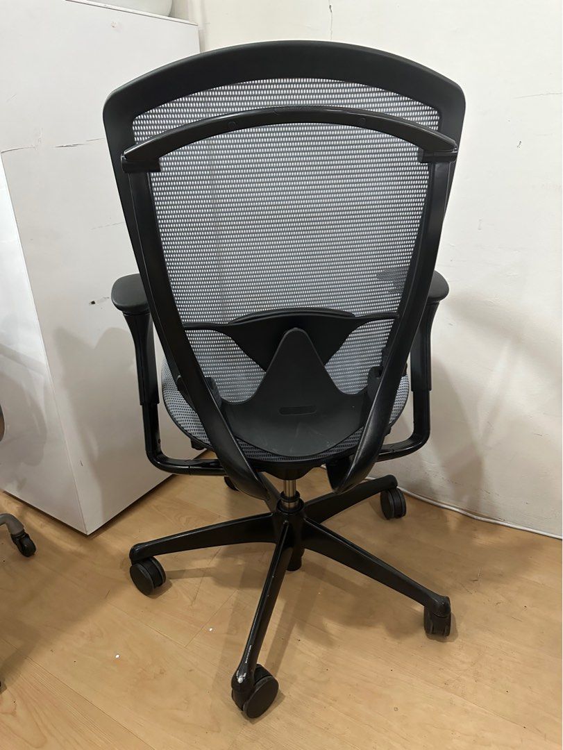 Okamura Contessa Mesh Chair, Furniture & Home Living, Furniture, Chairs