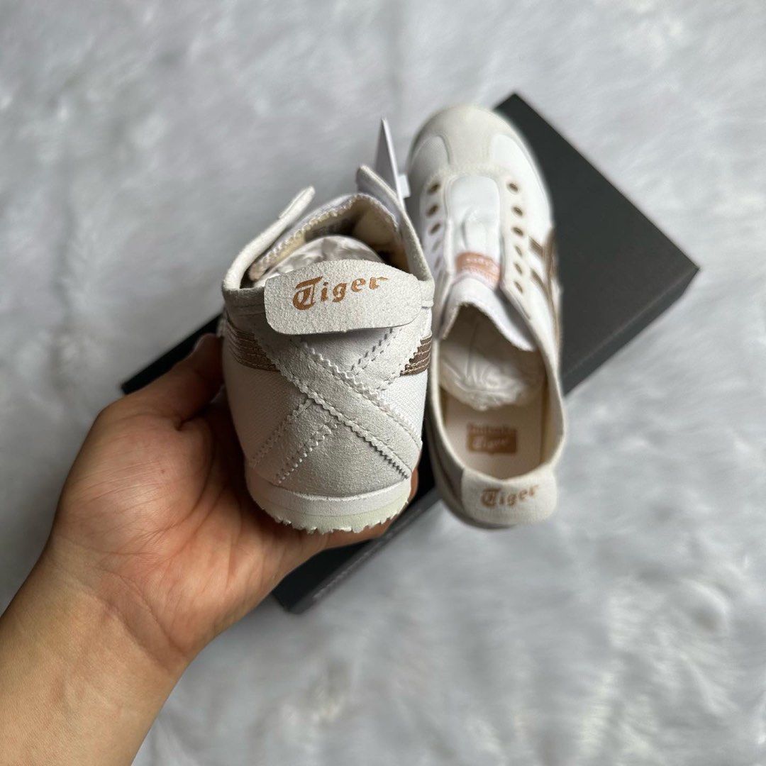 onitsuka slip on original