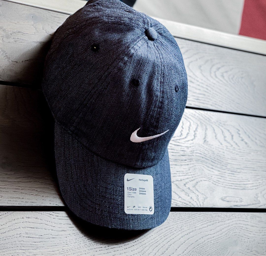 Nike size store heritage86