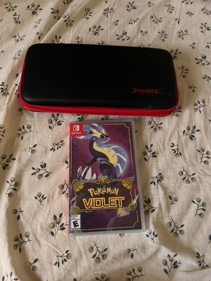 Pokemon Violet + Nintendo Switch Case, Video Gaming, Video Games ...
