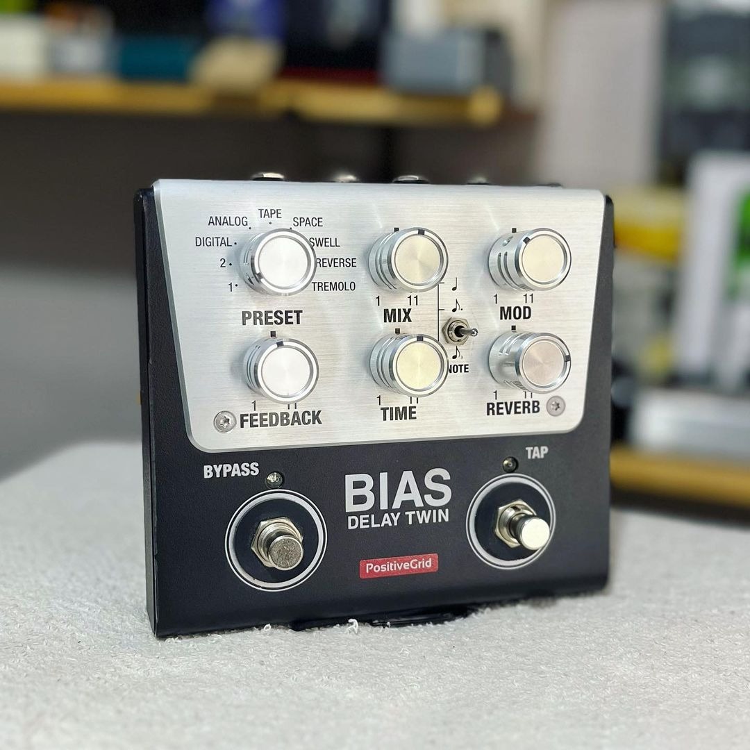 Positive Grid Bias Delay Twin n boss mxr gfi jhs tc electronic keeley
