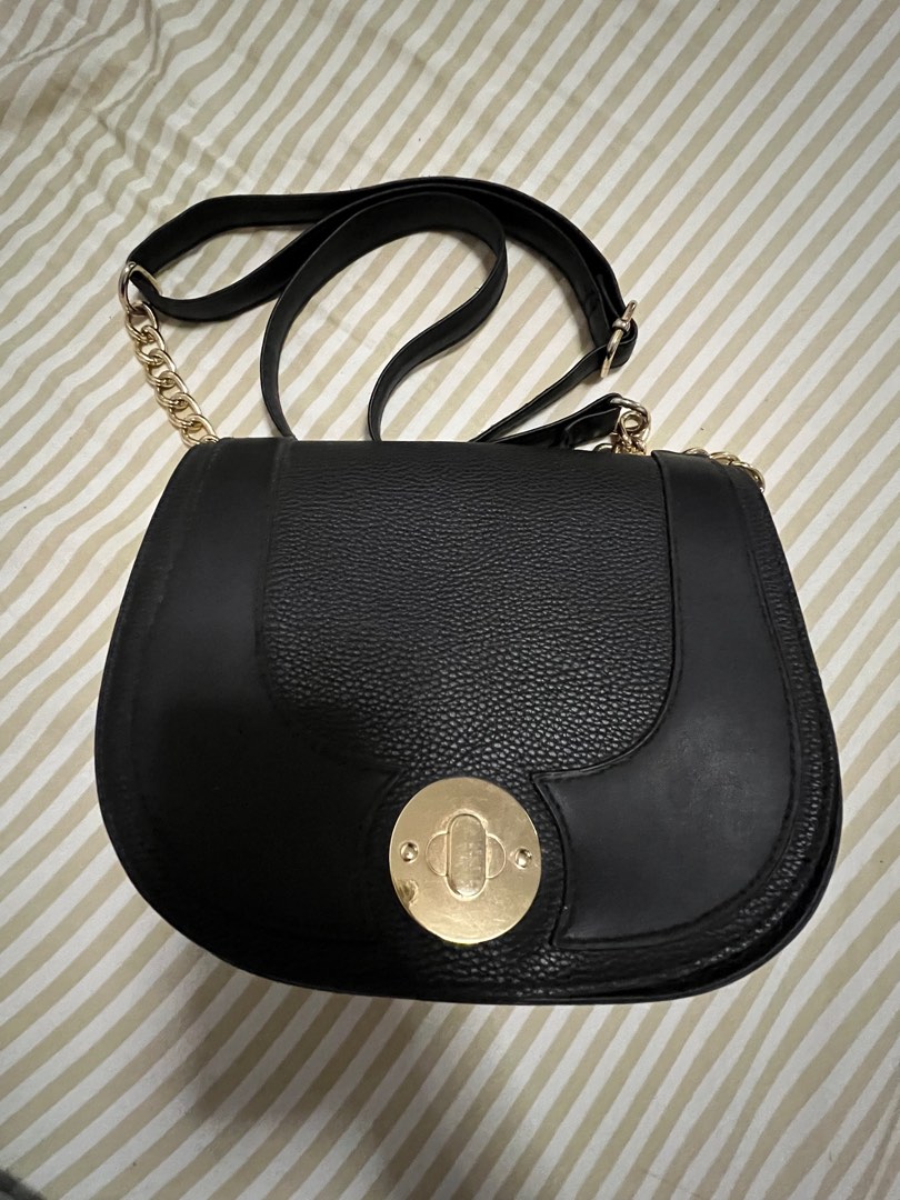 Primark Crossbody Bag, Women's Fashion, Bags & Wallets, Crossbody Bags