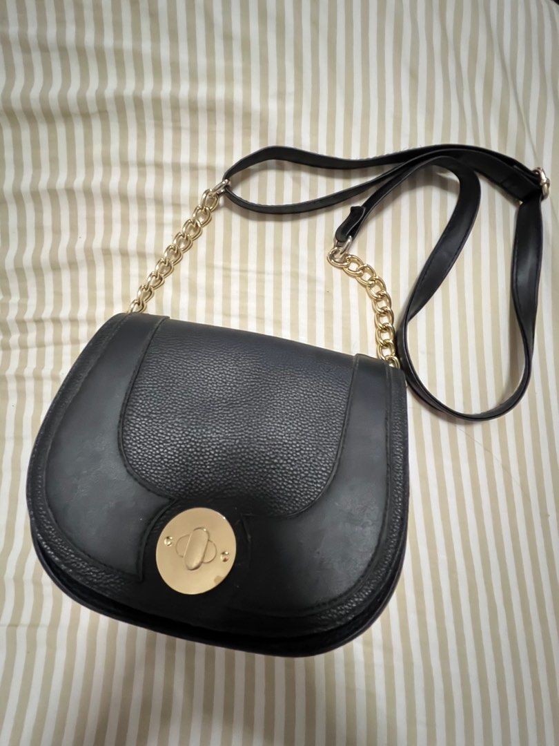 Primark Crossbody Bag, Women's Fashion, Bags & Wallets, Crossbody Bags