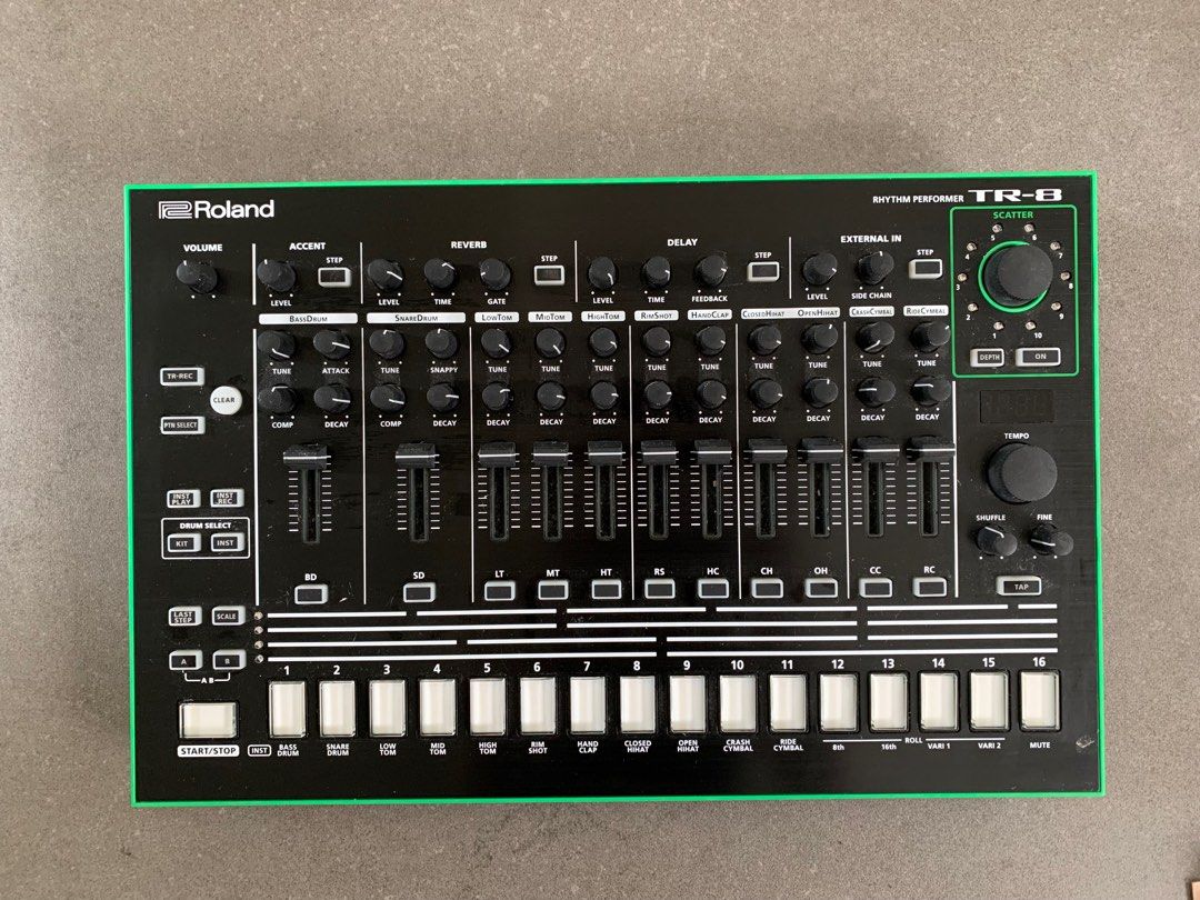 Roland TR8 Drum Machine, 興趣及遊戲, 音樂、樂器 & 配件, 樂器 Carousell