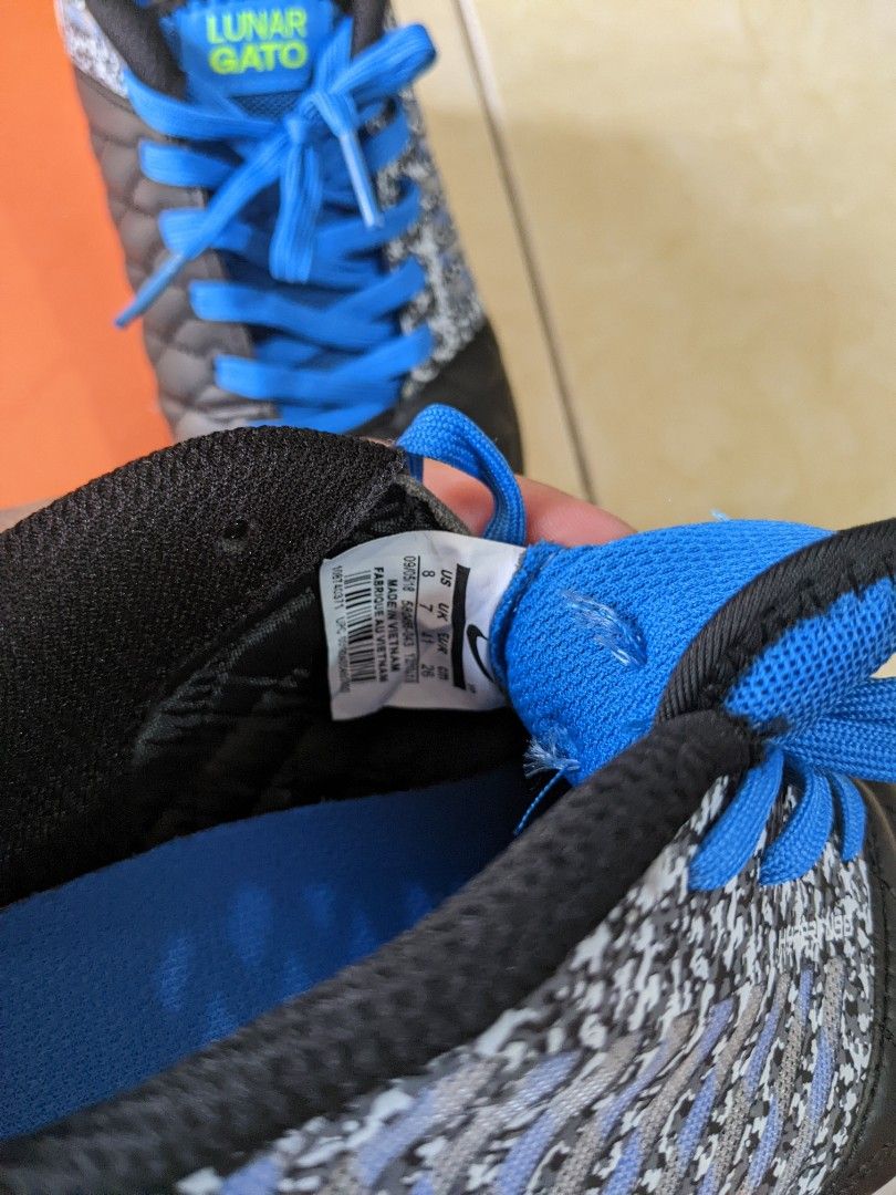 terugbetaling worst Tegen Sepatu Futsal Nike Lunar Gato II IC Black Like Blue size 41, Olah Raga,  Perlengkapan Olahraga Lainnya di Carousell