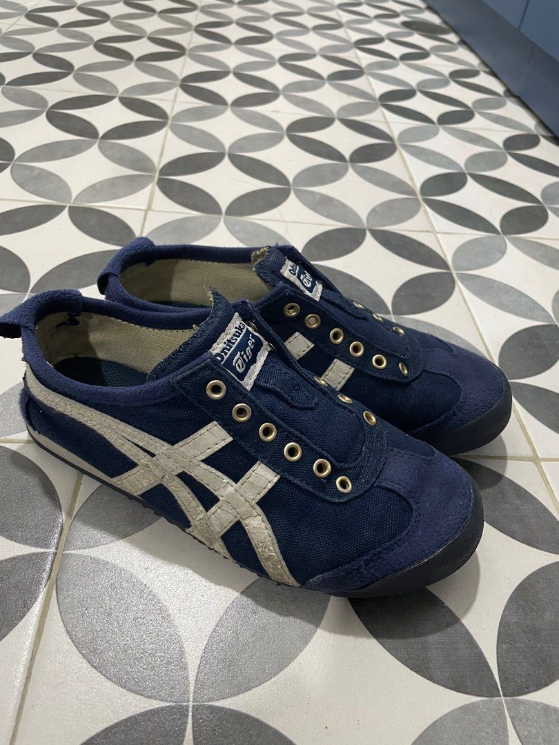 Onitsuka second sales