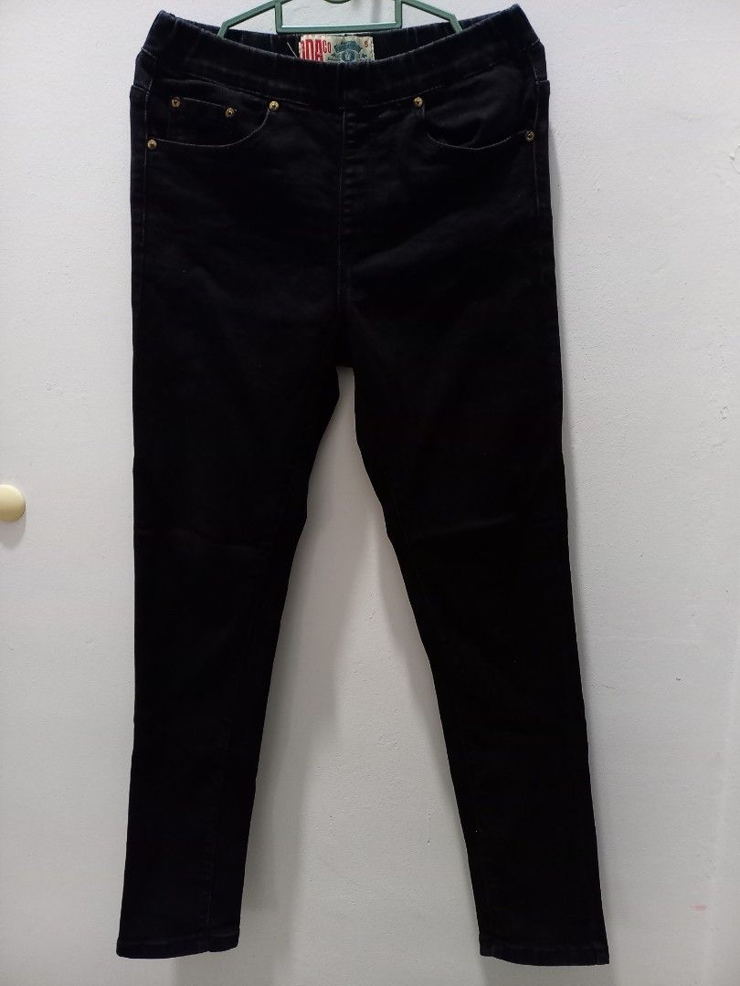Soda Jeans, Women's Fashion, Bottoms, Jeans & Leggings on Carousell