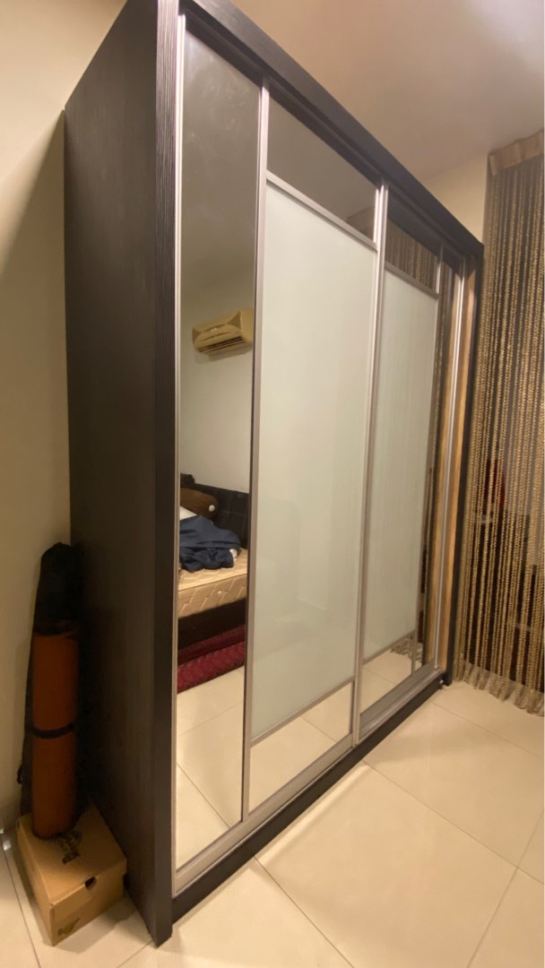 Stand alone wardrobe C/w mirror sliding doors, Furniture & Home Living