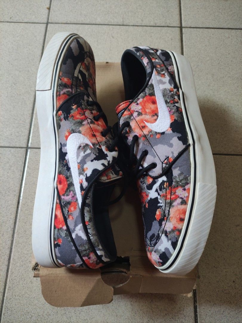 stefan janoski floral