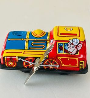 Tin Toy Wind Up Car