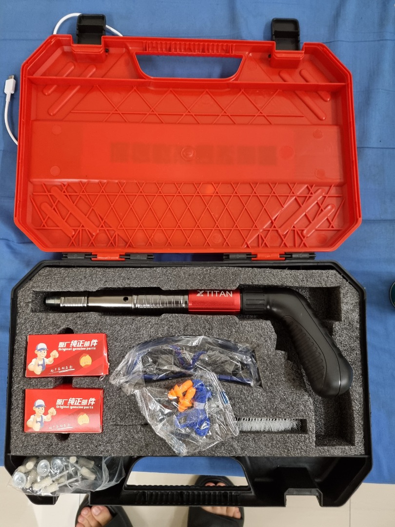 Titan nail gun and its nails, Furniture & Home Living, Home Improvement