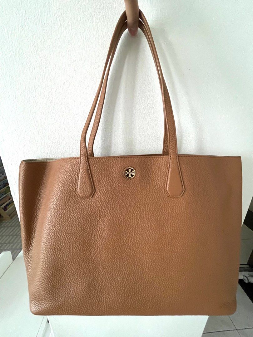 Tory burch tan tote top