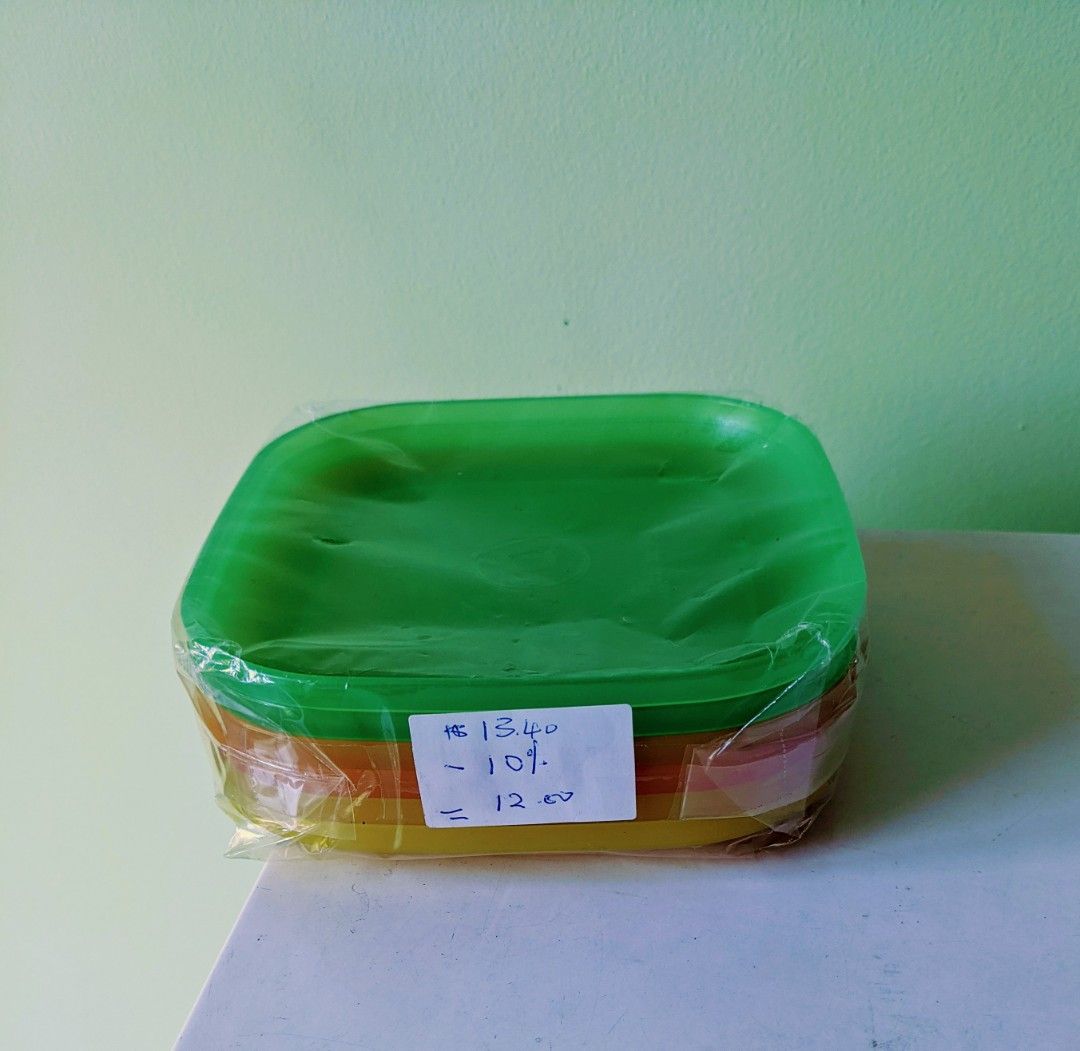 Tupperware Snack Plates Stackable, Furniture & Home Living, Kitchenware