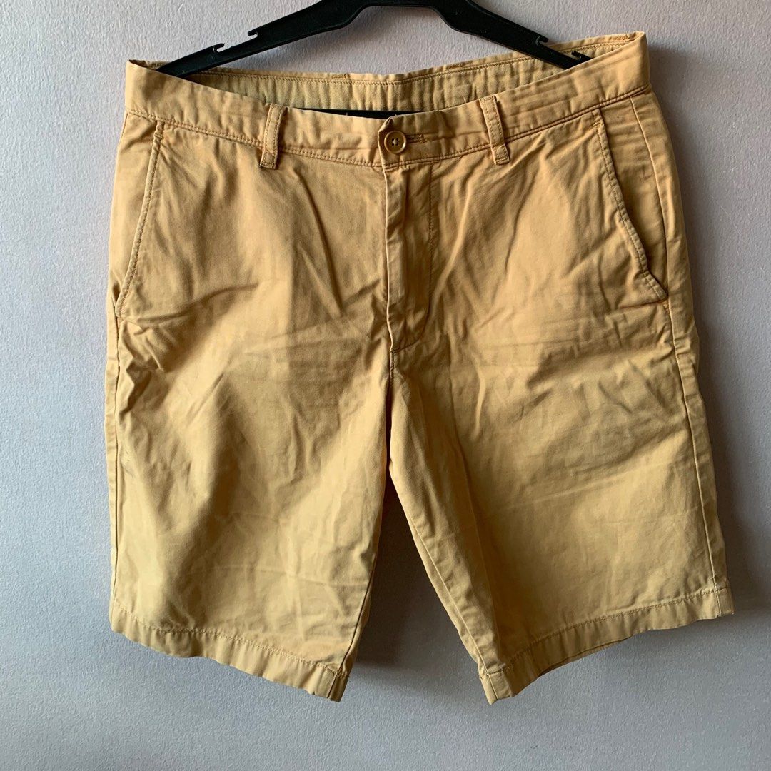 UNIQLO Shorts on Carousell
