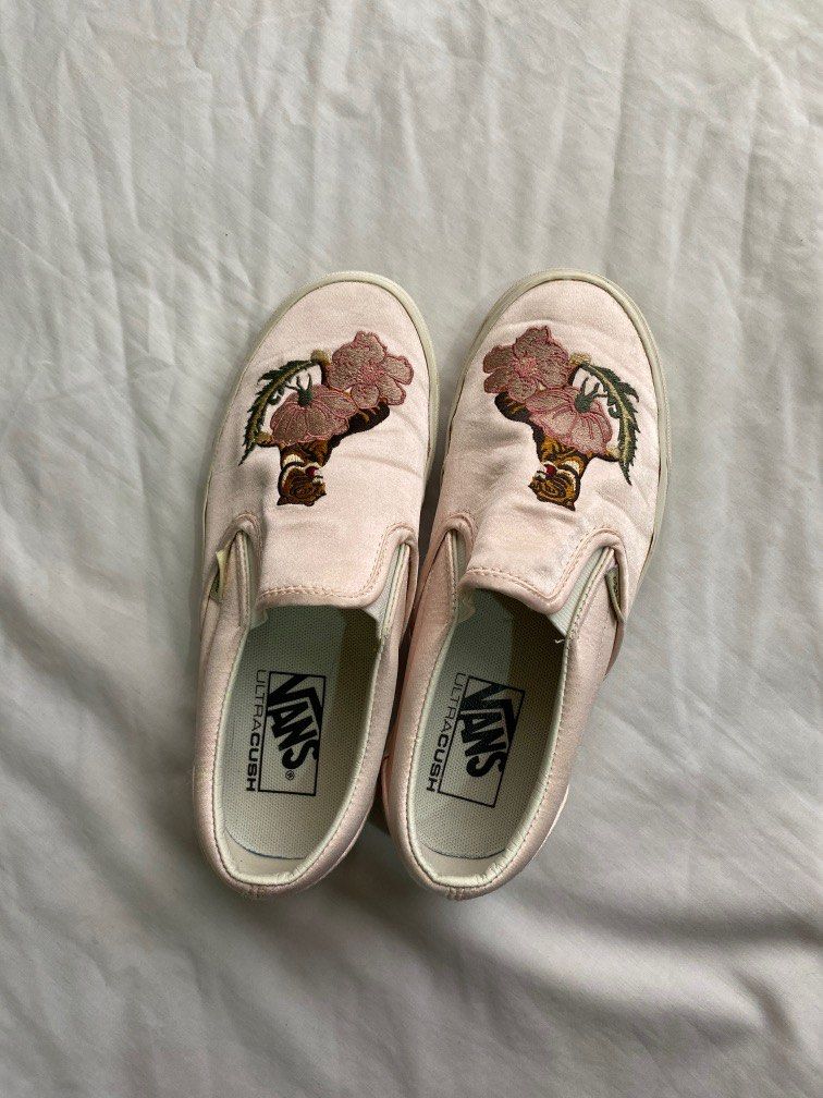Pink slip on vans with tiger online