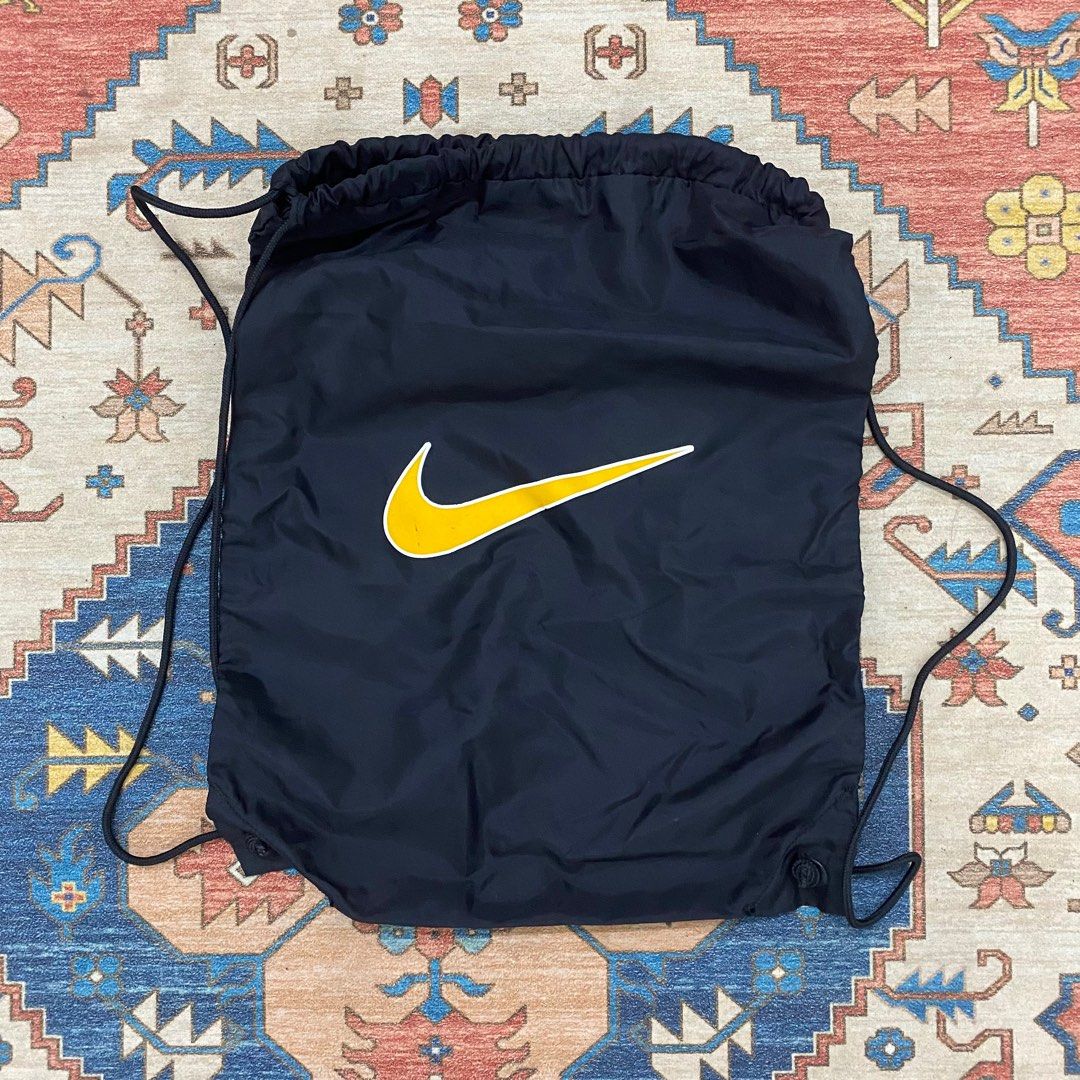 Vintage Nike Drawstring Bag, Men's Fashion, Bags, Backpacks on Carousell