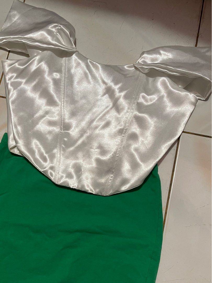 white corset on Carousell