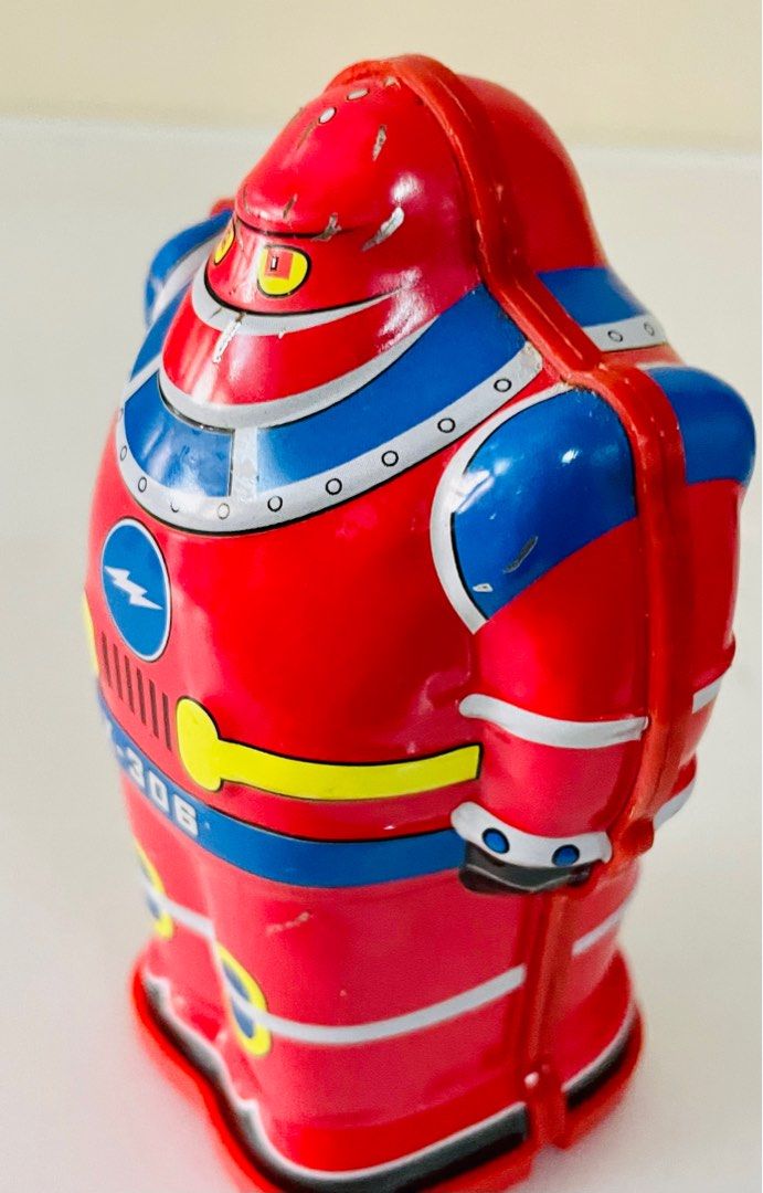 Wind Up Robot Tin Toy - X-306 (Category: Vintage Collectibles) located in Antipolo. Submitted by TheDaxCollectibles (Listing ID 1232487041, Image 2). Description: Robot Tin Toy.