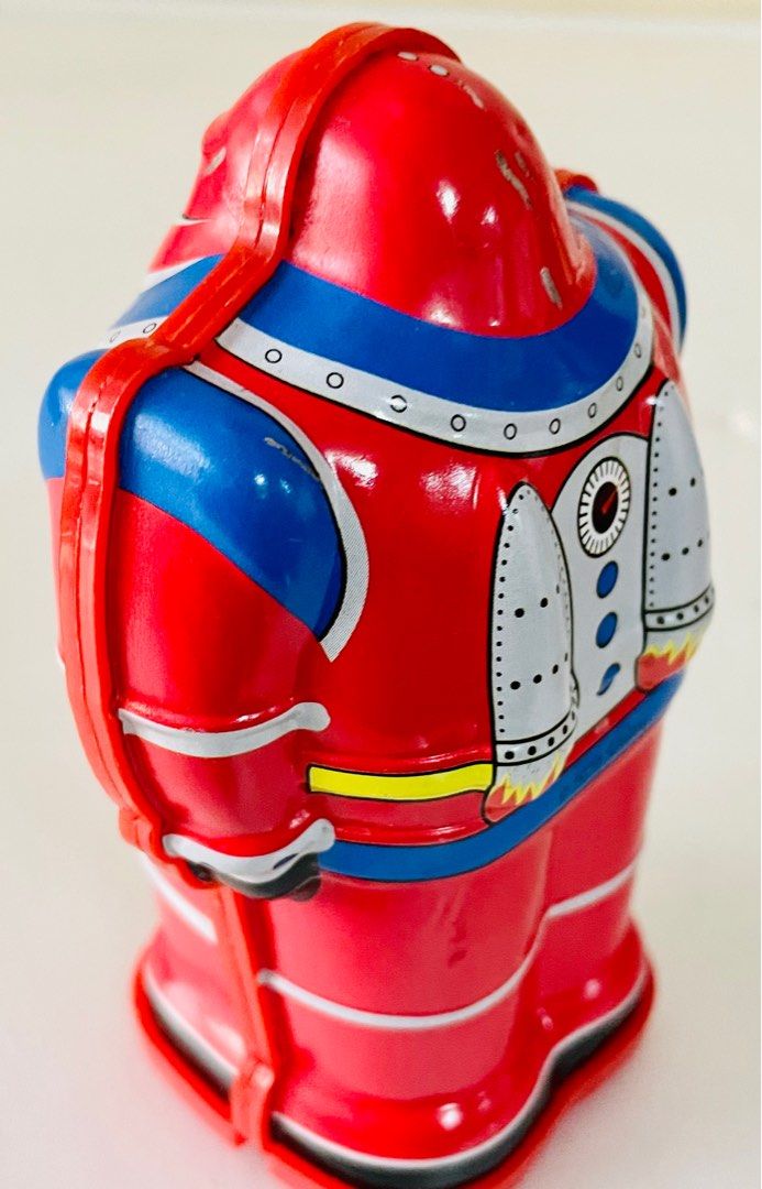 Wind Up Robot Tin Toy - X-306 (Category: Vintage Collectibles) located in Antipolo. Submitted by TheDaxCollectibles (Listing ID 1232487041, Image 3). Description: Robot Tin Toy.