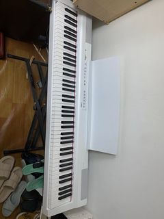 （分類：）位於 。 由 clarihin0428 提交（商品編號 1232439956，圖片 1）。簡介： 。