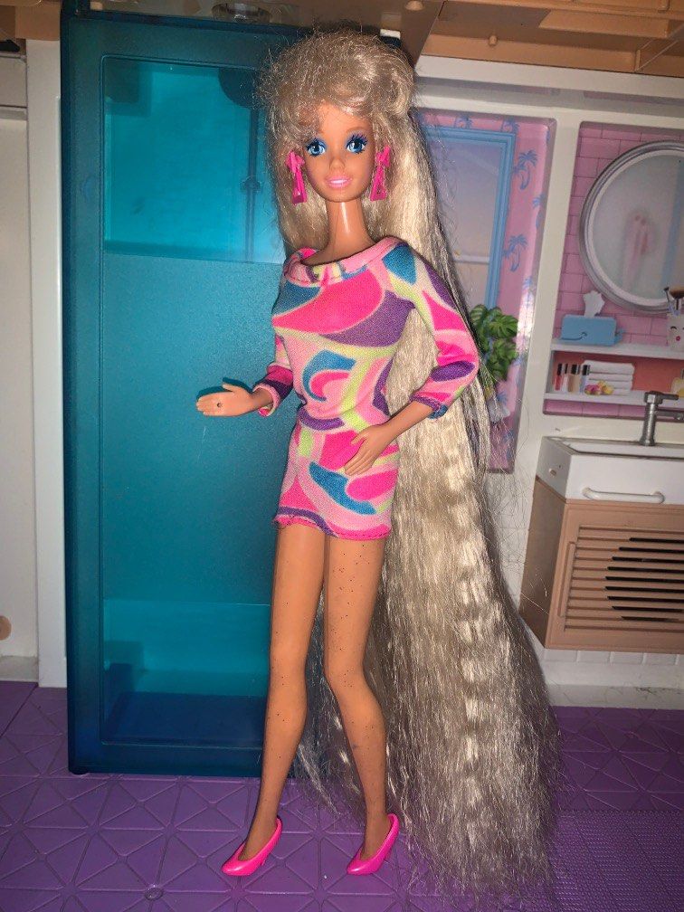 Barbie Totally Hair dolls 2023 