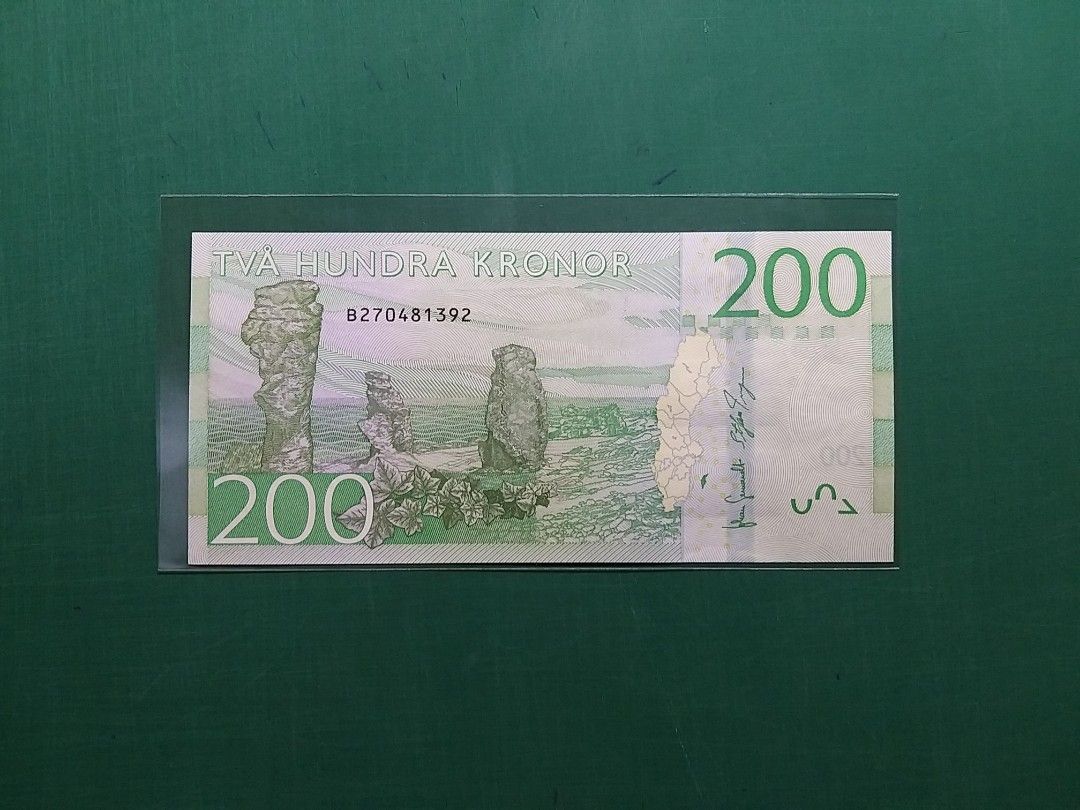2015年{歐洲}瑞典200克朗(稀缺面值)B270481392全新直版UNC級, 興趣及遊戲, 收藏品及紀念品, 錢幣- Carousell