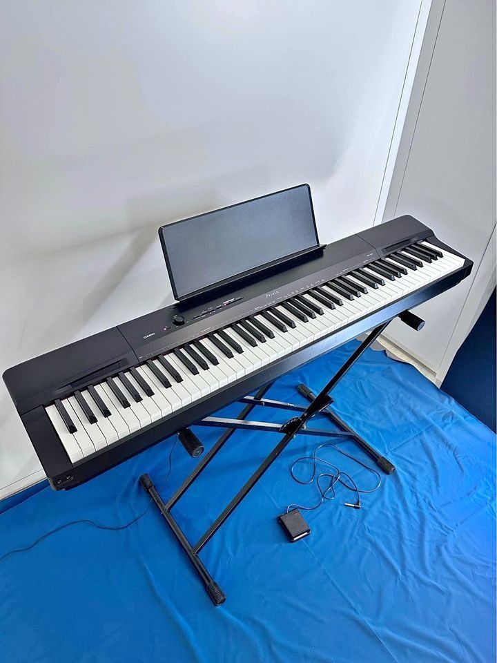 CASIO 電子ピアノPrivia PX-160 88鍵盤」 - 通販 - hanackenovinky.cz