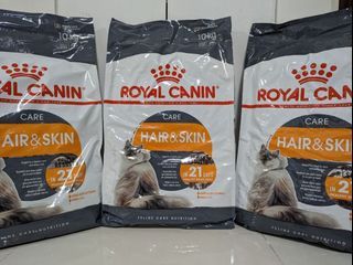 🔥 Free Delivery! Royal Canin Hair & Skin, Hair and Skin available in 2kg, 4kg and 10kg. Free gift; free catnip + free cat toy for purchase more than $100. Other variation available as well. Expiry July 2024 Latest Stock! View description for pricing
