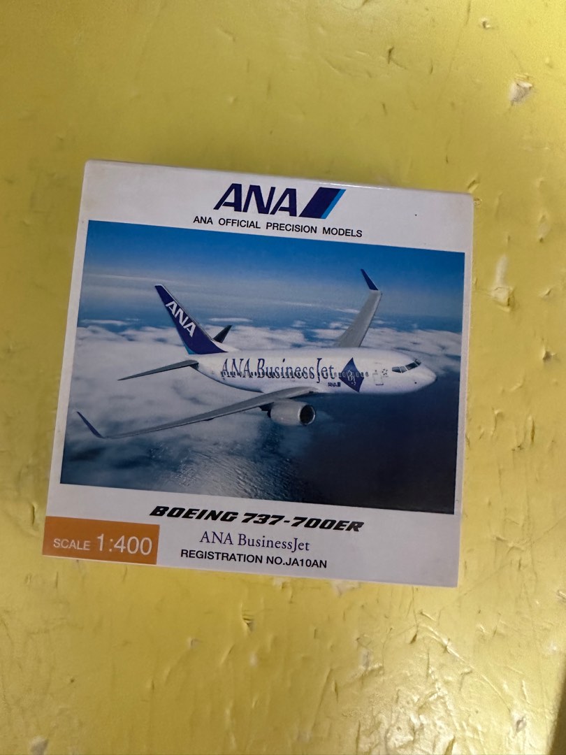 ANA 全日空B737-700ER Business Jet 1:400, 興趣及遊戲, 玩具& 遊戲類 