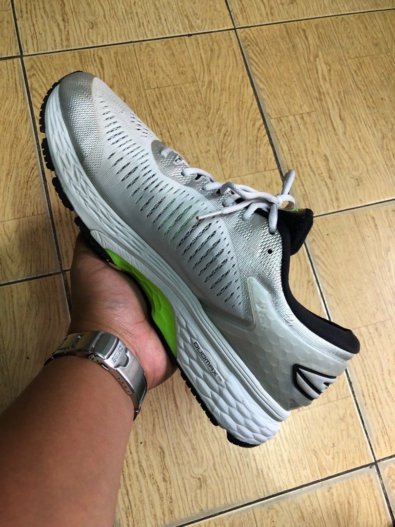 gel kayano 25 mens running shoes