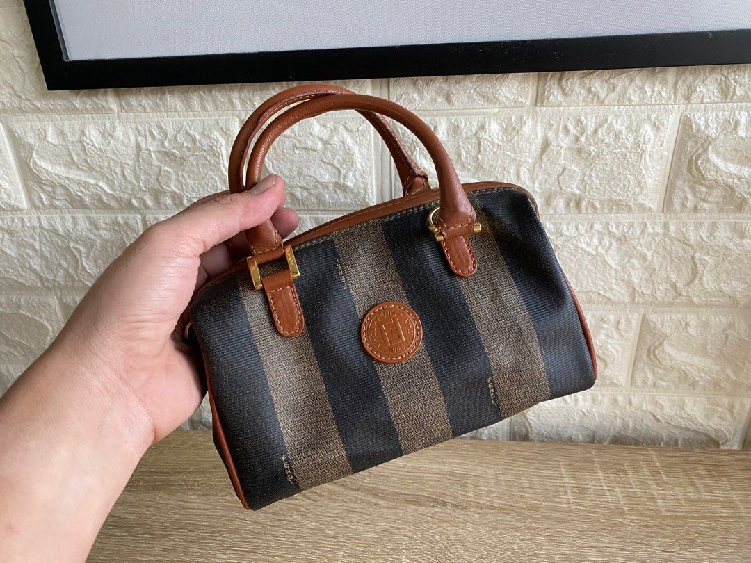 Vintage fendi deals speedy bag