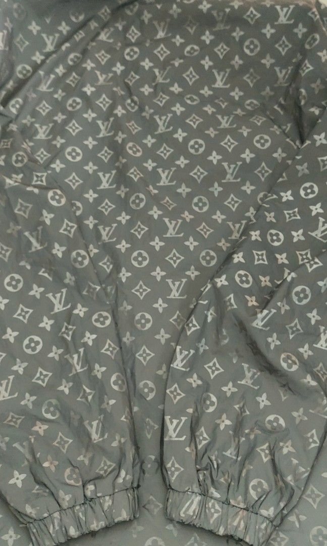 LV Louis Vuitton Monogram Reversible Windbreaker, Men's Fashion, Tops &  Sets, Hoodies on Carousell