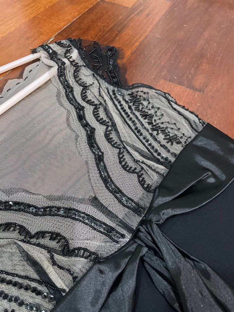 Beaded black dress, Women's Fashion, Dresses & Sets, Dresses on Carousell