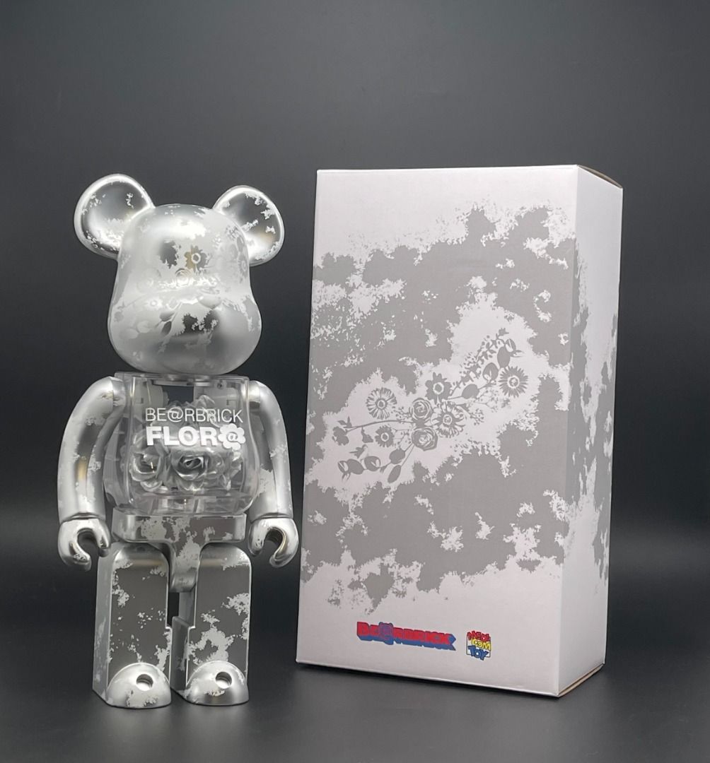 Bearbrick Flor 400% Silver Flower, 興趣及遊戲, 玩具& 遊戲類- Carousell