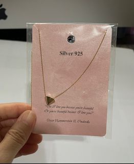 （分類：）位於 。 由 aneikayi 提交（商品編號 1232643097，圖片 1）。簡介： 。
