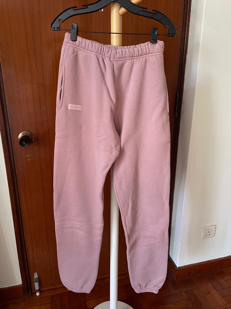 BRAND NEW Set Active Sweatpants, Women's Fashion, Bottoms, Other