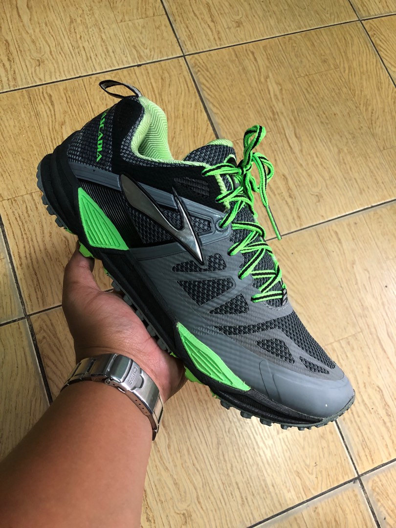 Brooks cascadia 10 men's shop shoes