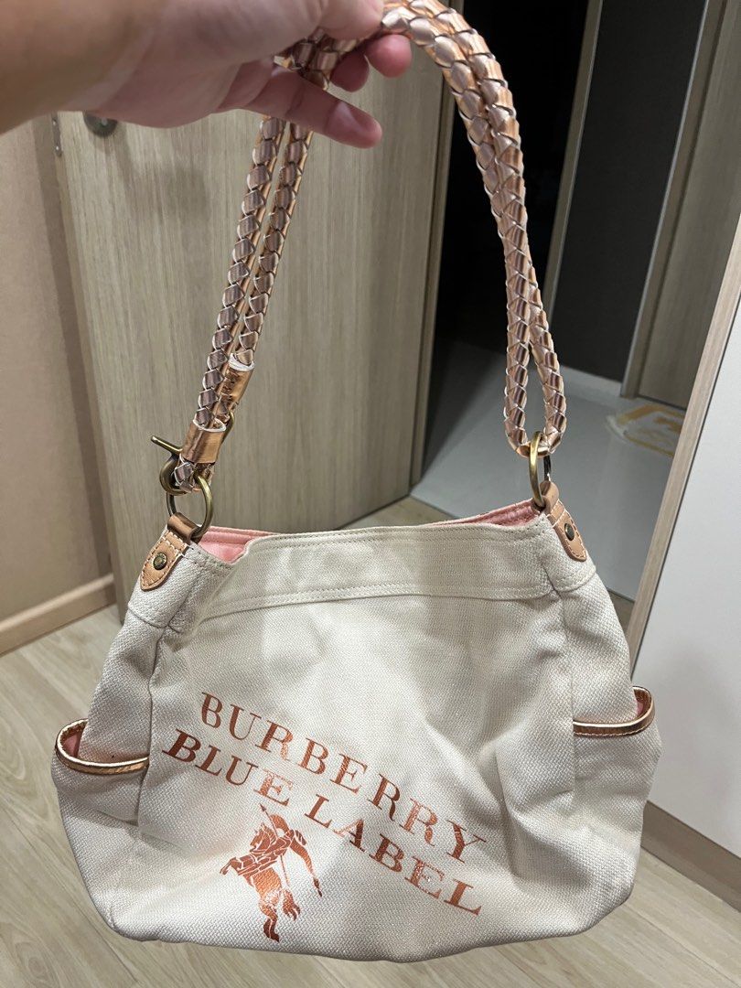 Burberry blue label shoulder bag clearance