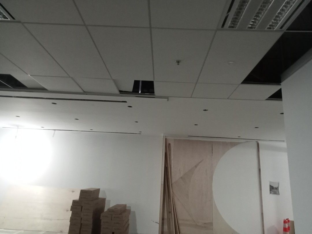 Ceiling & partition62853066943618113