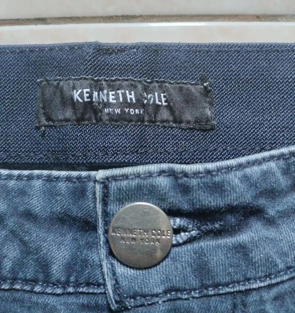 Kenneth cole jeans top