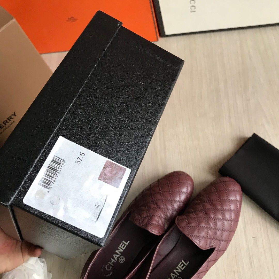 Chanel Loafers Leather, Women's Fashion, Footwear, Flats on Carousell