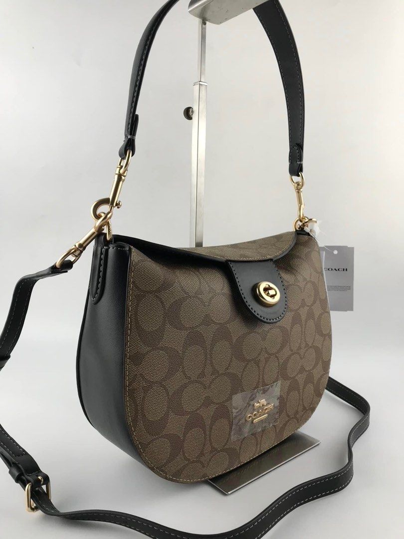 Coach Ella Hobo (Category: Luxury Bags & Wallets) located in Paranaque City. Submitted by aralofranco (Listing ID 1232666737, Image 3). Description: .
