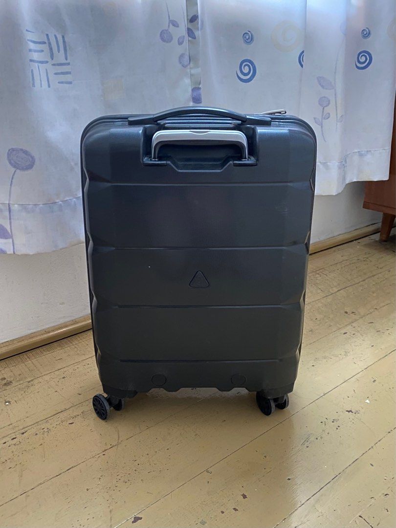 IUIGA - Very FAQs: What are the acceptable sizes for cabin luggage