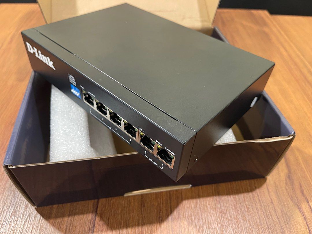 D Link PoE Switch 4port, Computers & Tech, Parts & Accessories ...